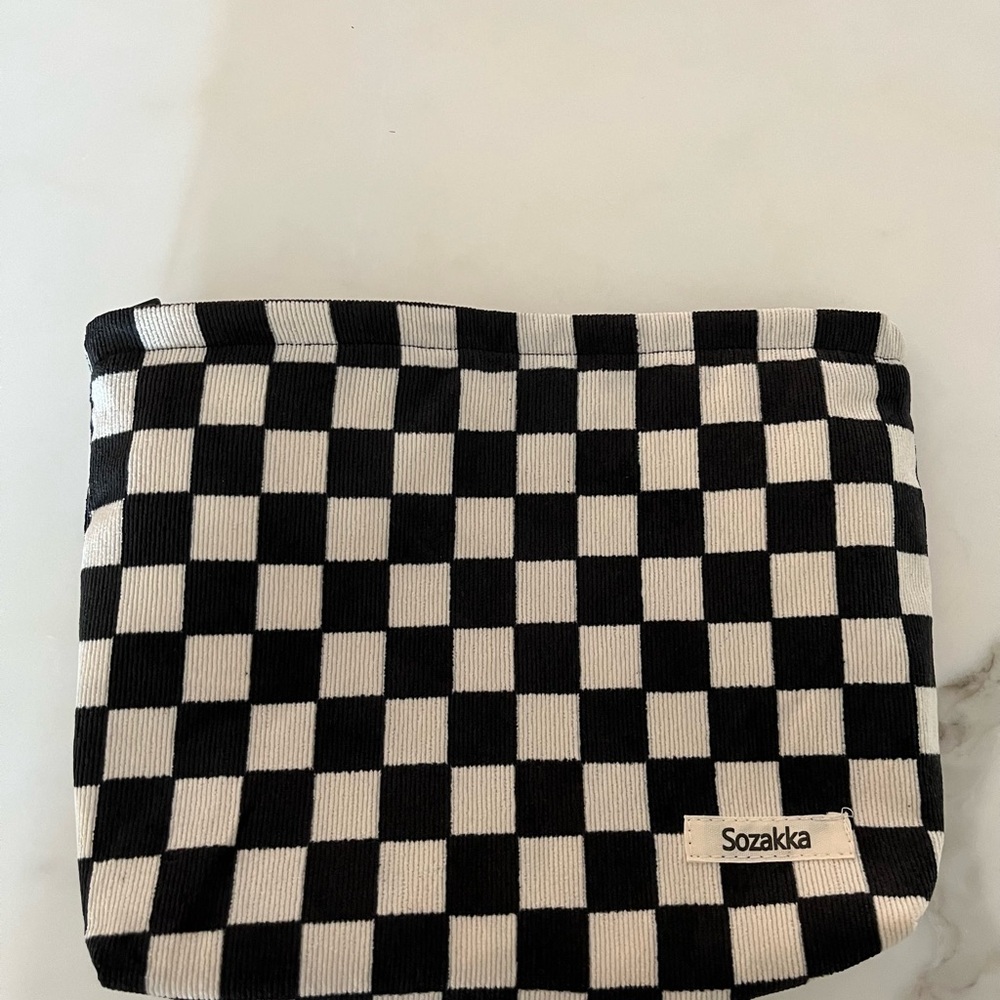 Sozakka checkerboard pattern cosmetic bag.  Corduroy. 8x5. Top zip.